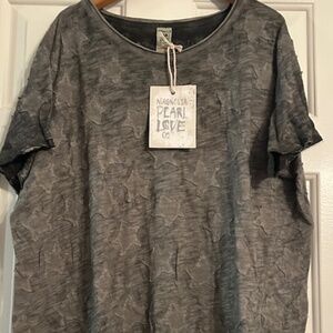 NWT- Magnolia Pearl Top 1991 Little Star Applique T - Meteorite